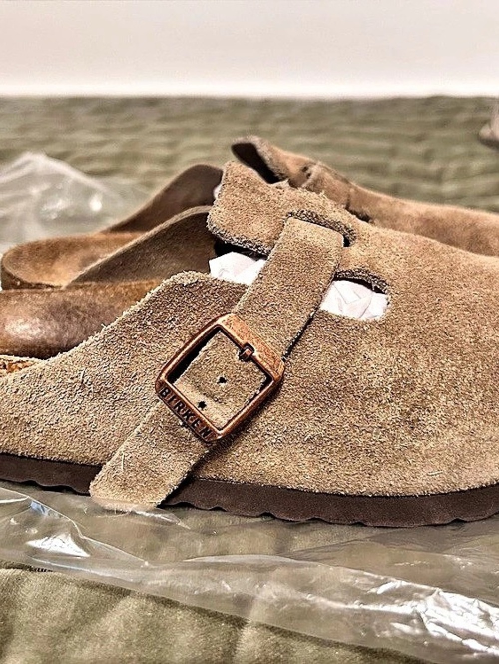 Birkenstock Boston Clog Sandals in Brown Like New